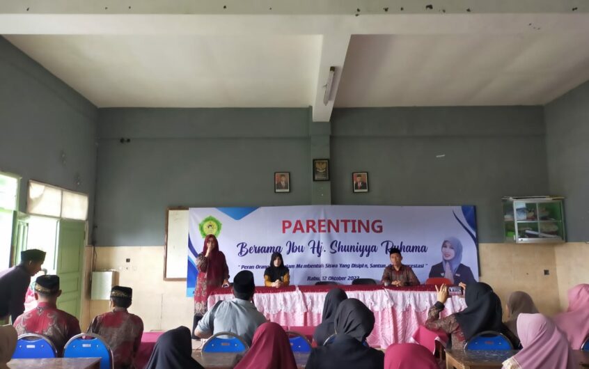 MTs. Sunan Bonang Pujon Cetak Siswa Disiplin, Santun, dan Berprestasi