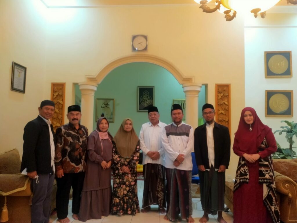 Sowan Lebaran, Prof Imam: Perkuat Komunikasi Organisasi