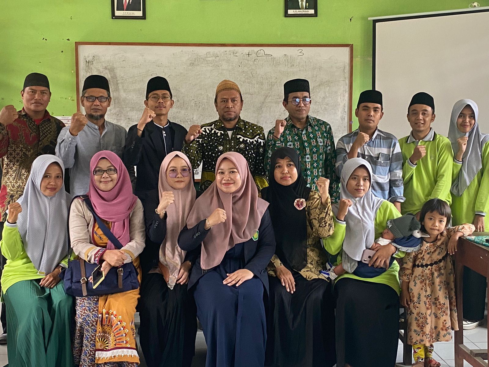 LP Ma’arif Bersama UIN Maliki Gelar Pelatihan Google Site