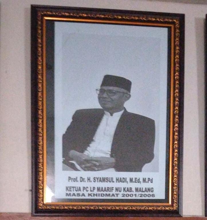 Masa depan SMK menurut Mantan ketua LP Ma’arif NU Kab Malang dalam pengukuhan Guru Besar Prof Dr H Syamsul Hadi, MPd, Med.