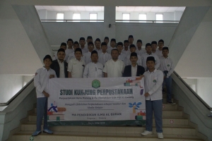 Giat Literasi dan Studi Kunjung Perpustakaan UIN Maliki Malang oleh Siswa MA PIQ Singosari Gunq Perkuat Budaya Baca